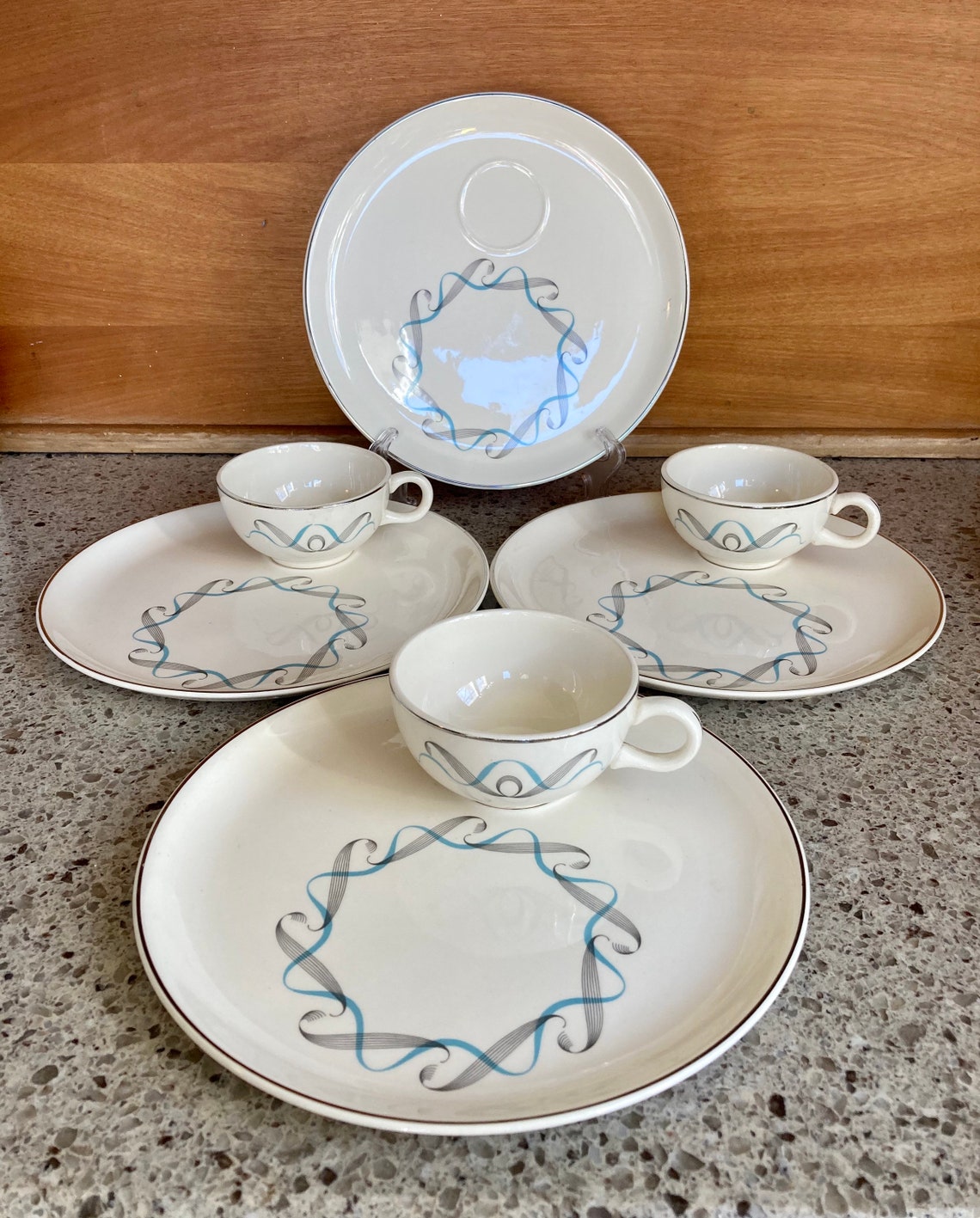 Vintage Midcentury Luncheon Plates and Cups by Salem USA 57U Etsy