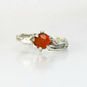 A Carnelian Agate Silver twig Ring