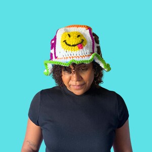 Sombrero de pescador de crochet con temática retro, sombrero de pescador hecho a mano, sombrero de pescador inspirado en los años 70, sombrero de pescador de verano, accesorio de crochet, accesorio de verano