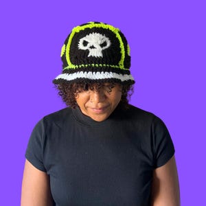 Skull Crochet Bucket Hat, Hand-Crocheted Bucket Hat, Emo Bucket Hat, Punk Bucket Hat, Crochet Accessory, Halloween Bucket Hat, Emo Accessory
