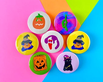 90s Halloween Button Pack, Nostalgic Salem Cat & Cookie Designs