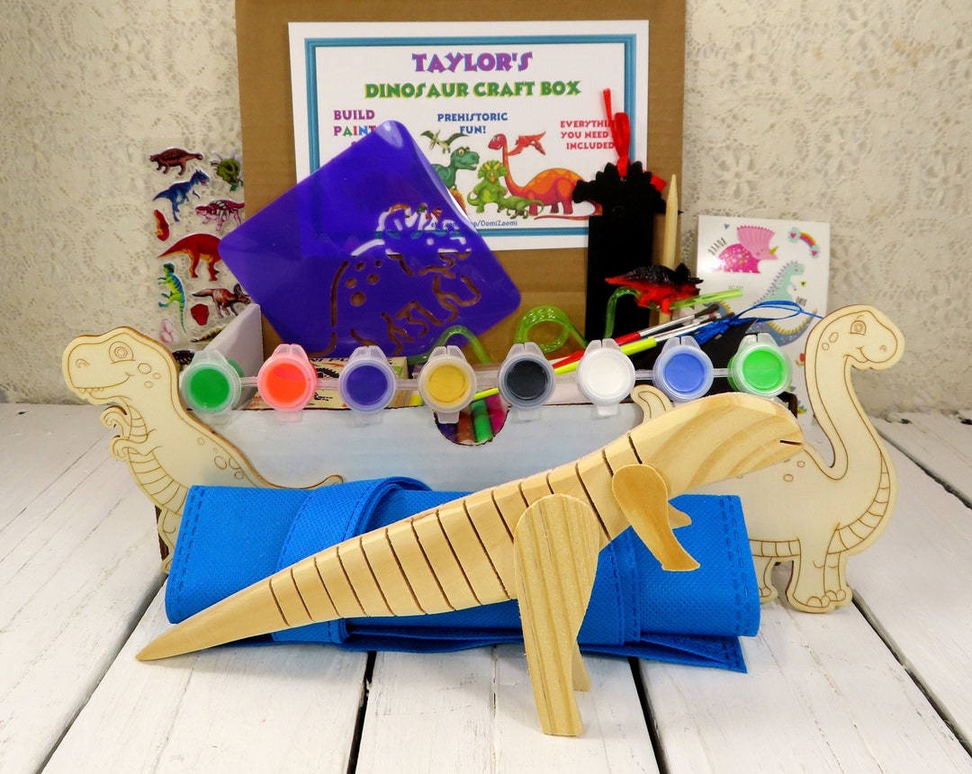 dinosaurs-gift-box-dinosaur-christmas-gift-dinosaur-birthday-gift-busy