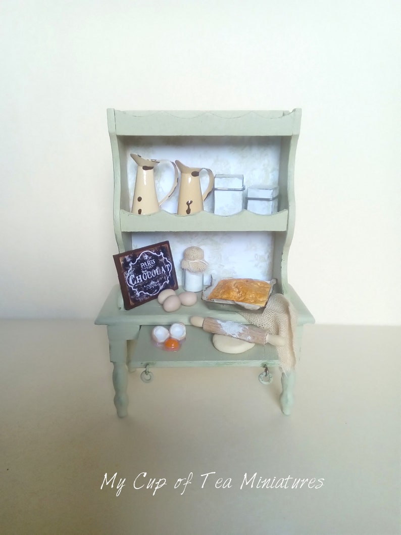 Miniature Dollhouse Kitchen Furniture Amazon Com