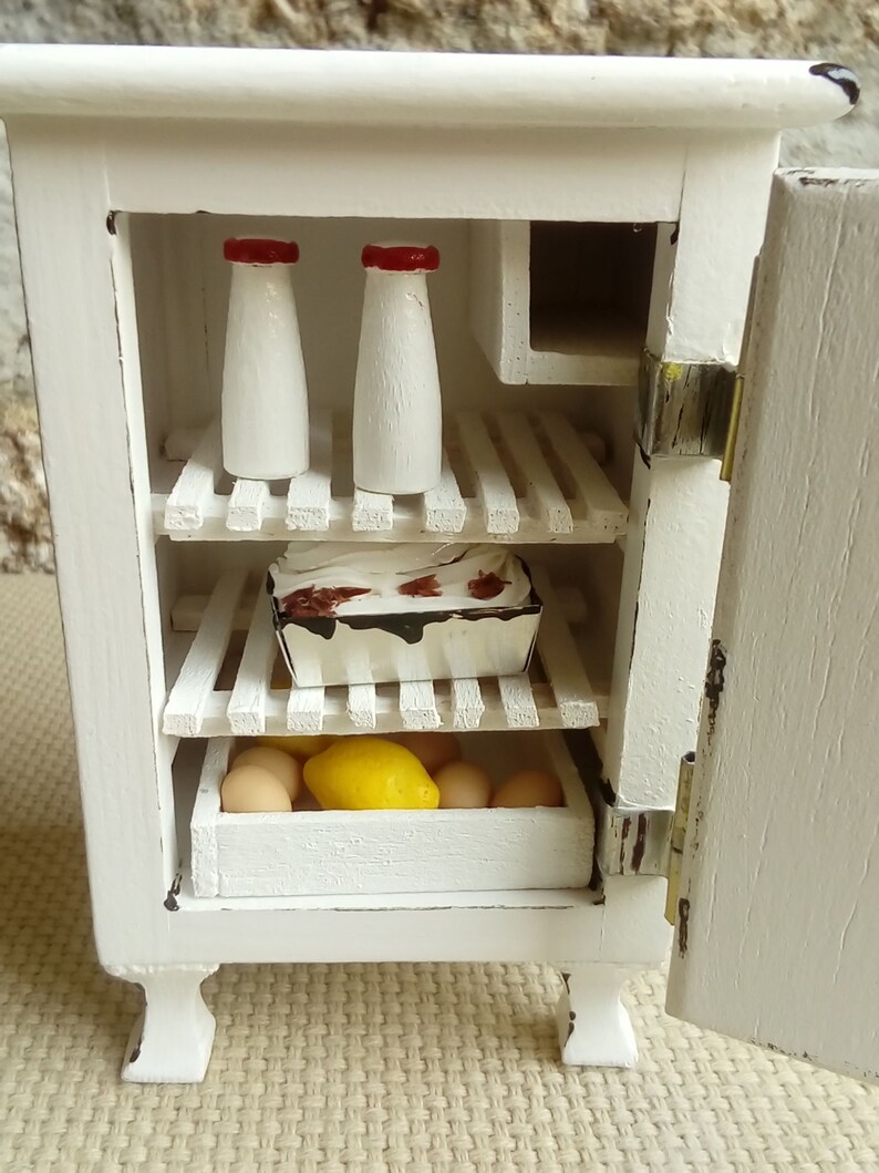 Dollhouse Miniature Fridge Vintage Ice Box 1/12 Scale Etsy Canada