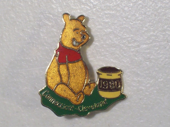1980 Winnie the Pooh With Honey Pot, Vintage Conn… - image 1