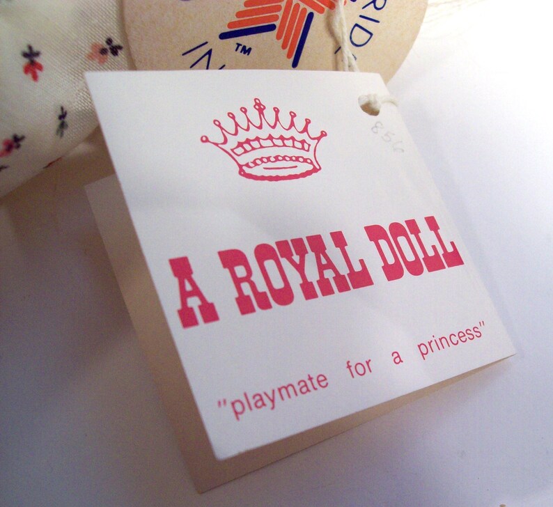 Rapunzel A Royal Doll by Miss Elsa 11" Vinyl Doll, Princess, Signed Tag, 1988 image 9