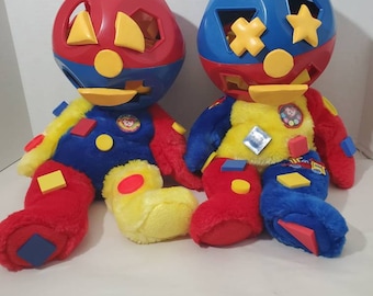 Primary color toy bears