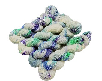 SockYarn, handdyed  75 Wool, 25 Polyamid 100g 3.5 oz. Nr.151