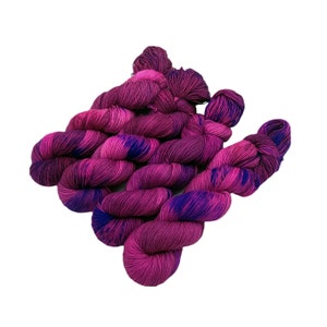 SockYarn, handdyed  75 Wool, 25 Polyamid 100g 3.5 oz. Nr.158