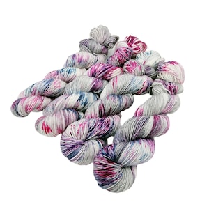 SockYarn, handdyed  75 Wool, 25 Polyamid 100g 3.5 oz. Nr.128