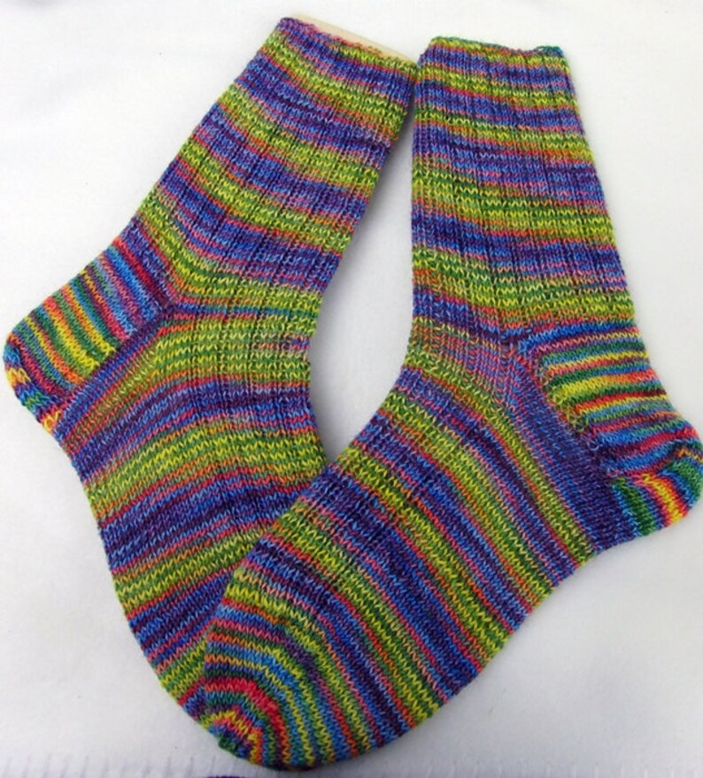 US 7-9 Nr.11 Hand Knit Socks for Women UK 5-7