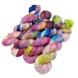 SockYarn, handdyed  75 Wool, 25 Polyamid 100g 3.5 oz. Nr.302