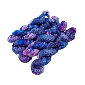 SockYarn, handdyed  75 Wool, 25 Polyamid 100g 3.5 oz. Nr.359