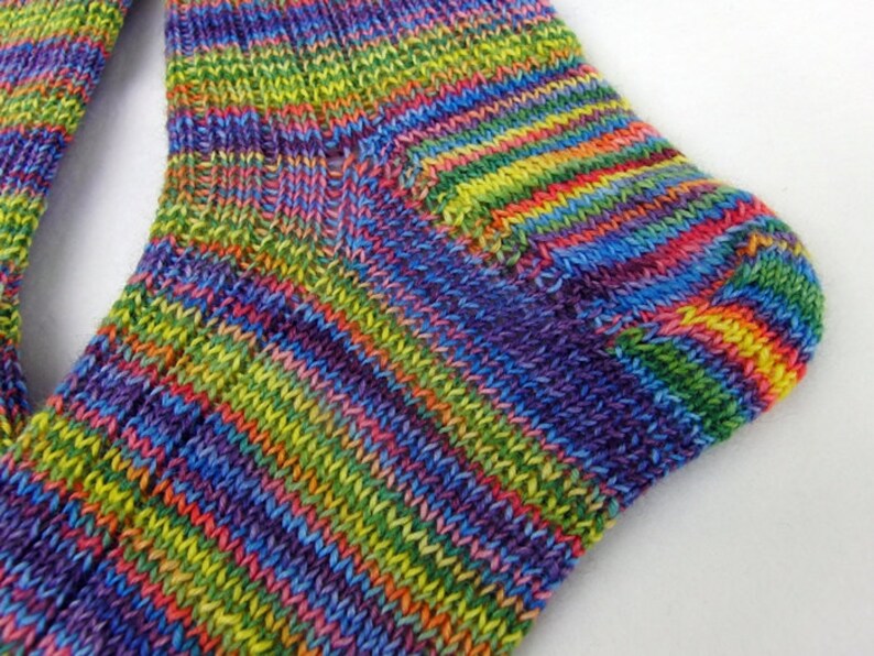 US 7-9 Nr.11 Hand Knit Socks for Women UK 5-7
