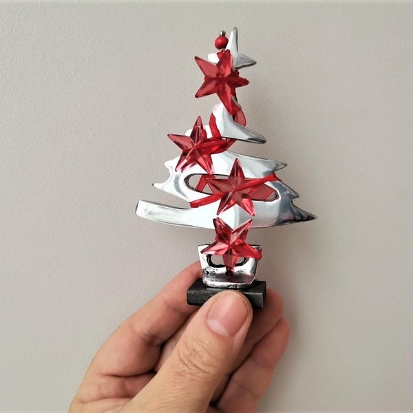 Tiny Christmas tree sculpture, aluminum Xmas tree miniature on brass base with red stars garland, red and silver Christmas tree figurine