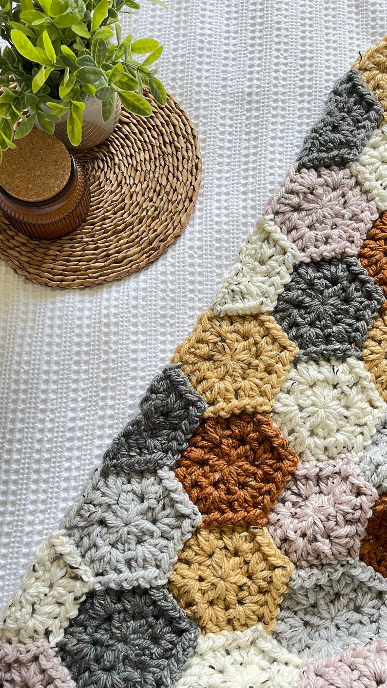 Hibernaculum Blanket: A crochet PDF pattern image 5