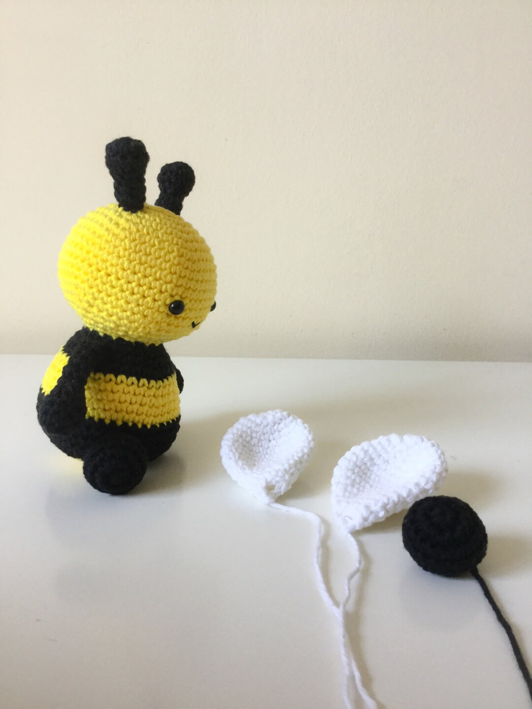 Bumble the Bee: A Crochet PDF Pattern in UK and US Terms - Etsy