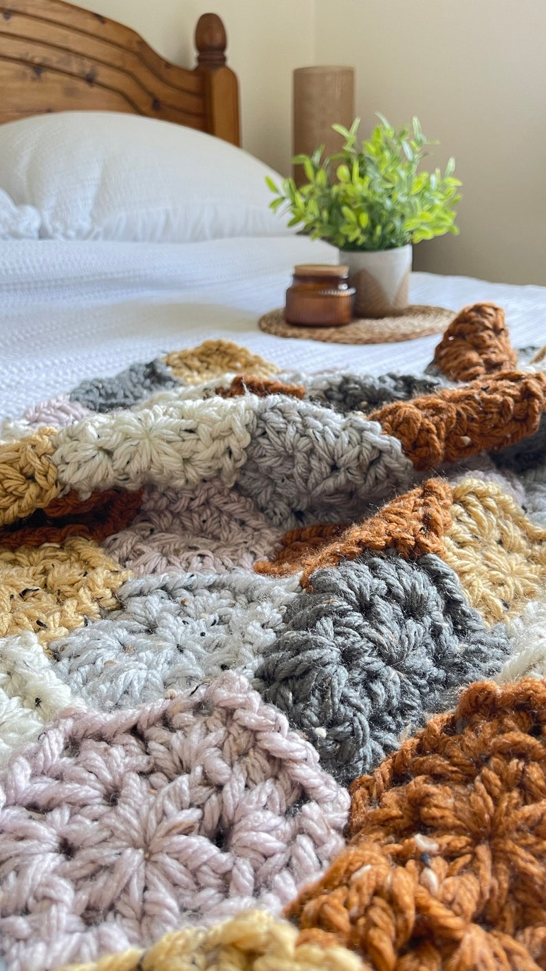 Hibernaculum Blanket: A crochet PDF pattern image 6