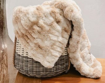 Luxury Plush Faux Fur Blanket Personalized / Super Soft Ruched Fuzzy Blanket
