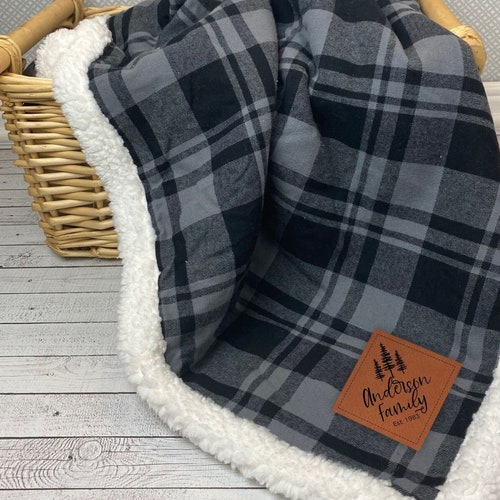 Plaid Sherpa Lined Blanket With Engraved Patch Personalized / Etsy