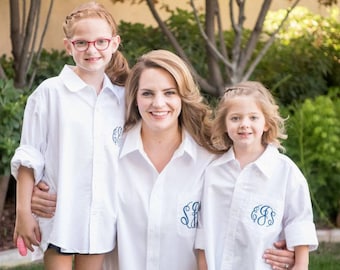 Flower Girl Shirt Oversized Button Down Shirt with Monogram, Wedding Day Shirt, Getting Ready Shirt for Flower Girl, Flower Girl Gift