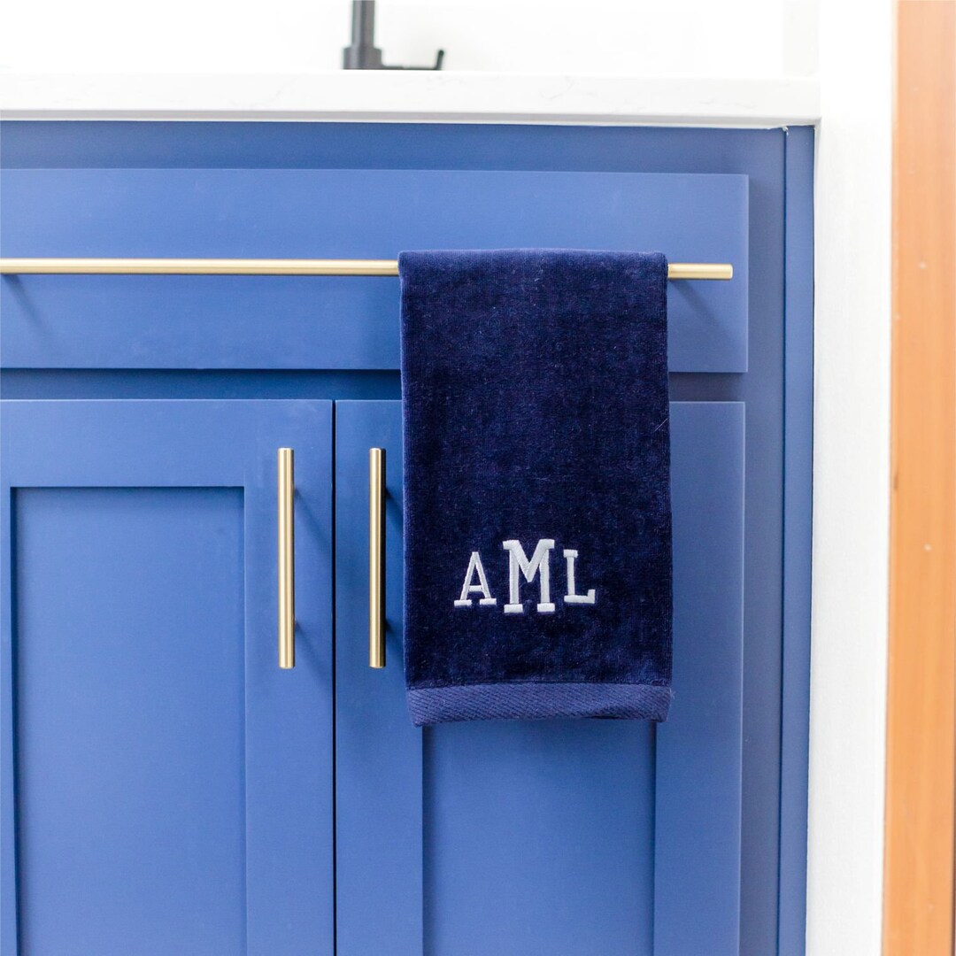 Custom Bathroom Hand Towel With Monogram / Personalized Hand Towel Embroidered Etsy