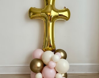 Duża wieża balonowa ze złotym krzyżem, dekoracje chrztu, dekoracje na komunię świętą, balon ze złotym krzyżem, dekoracje chrztu, balon religijny