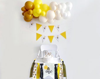 Bumble Bee One Collection, Yellow Balloons, Bumble Bee 1st Birthday Party Decorations, Yellow Balloons, Bee 1st Birthday Party Decor COL339