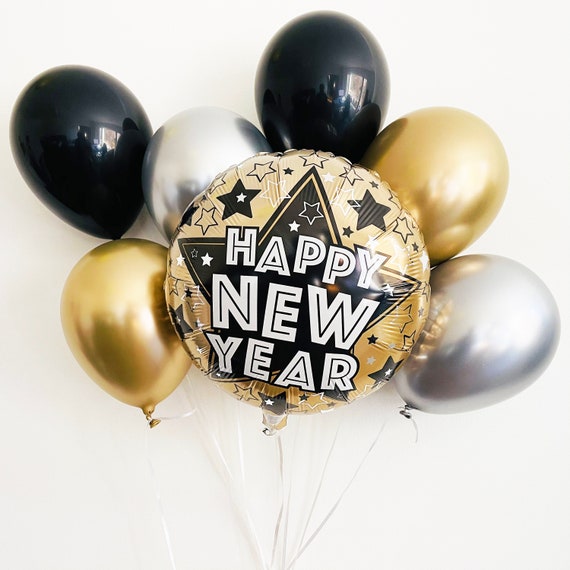 Happy New Year Latex Balloons, NYE Party Decorations (Black, Gold