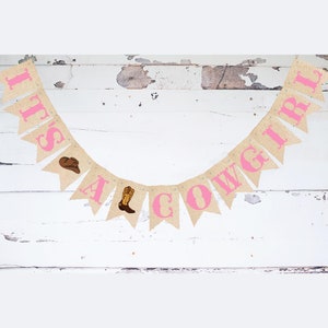 Dekoracja na baby shower w stylu kowbojki, dekoracja na baby shower w stylu westernu, ujawnienie płci w stylu rodeo, baner „To dziewczynka”, znak „To kowbojka”, P272