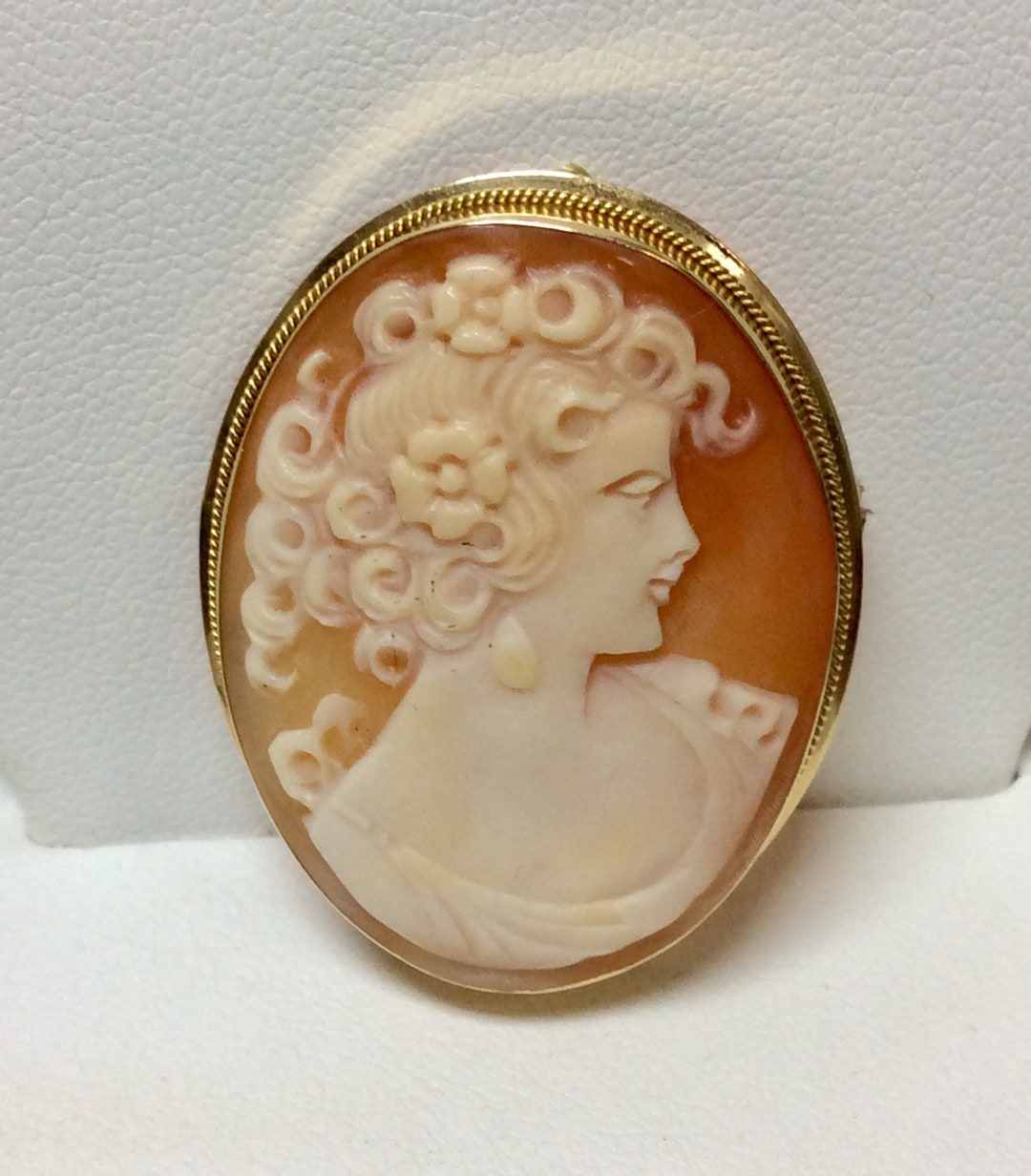 Cameo Italiano 14K Gold 14mm Floral Bouquet Cameo & Diamond Pendant w/ Chain main image 0