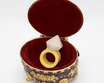 Edible Engagement Ring Pop: Pop the Question