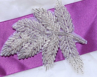 2 pieces - Leaf Patch, Leaf Beaded Patch, Leaf appliqué, Leaf appliqué, Sash Applique, Wedding appliqué, Hair Applique, Hair Patch