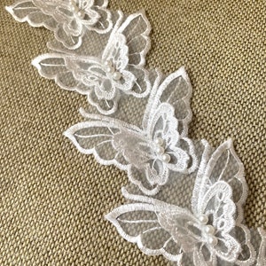 1/2 Meter, Schmetterling Spitze, Schmetterling Spitzenbesatz, Hochzeitsspitze, Hochzeitsspitze, Schmuck Spitze, Spitzenbesatz, Weiße Schmetterling Spitze mit Perle