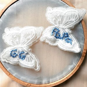 Aplique de mariposa de encaje bordado a medida: material para tocado de boda color marfil.