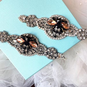 Toppa termoadesiva a forma di ape con strass e perle: abbellimento in cristallo da sposa (6,3" x 1,8")