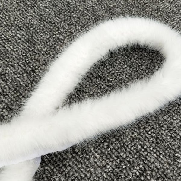 3 M - Matériel d’approvisionnement en couture, garniture en fourrure FAUX Mink pour la couture, Cream Off White Fur Trim Wing Craft, Garniture en fourrure mince, garniture en fourrure FAUX Mink