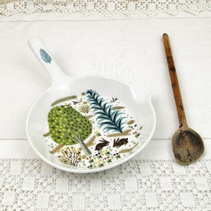 Vintage French 1950s / 1960s Porcelaine de Paris Fine China Ceramic Frying / Skillet Pan with Stylized Forest Scene by Pierre Brasseur