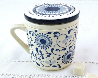 Vintage West German Waechtersbach DBGM Mid Century Ceramic Herbal Tea Infusion Mug with  Blue and White Pattern, Pottery Infuser Cup and Lid