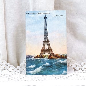 Carte postale originale couleur noir et blanc originale inutilisée la Tour Eiffel à Paris avec la mer, souvenir rétro amusant de France
