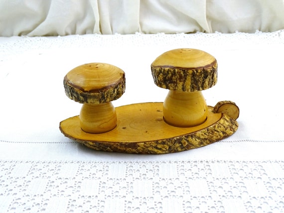 Vintage French Forest Themed Set of Salt and Pepper Shakers with Carrying Tray made of Tree Branches and Wood, Retro Country Rustic Table