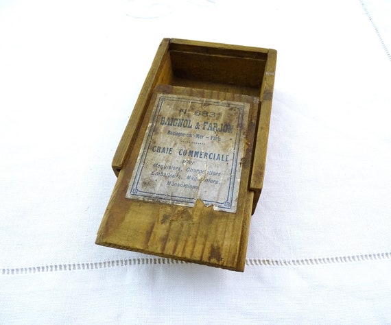 Vintage French Wooden Box with Sliding Lid for Beignol ad Farjon Chalk, Primitive Jewelry Old World Country Curio Brocante Farmhouse Decor