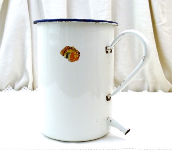 Vintage French White Enamel Water Dispenser, Wall Hanging Enamelware Vase from France, Shabby Farmhouse Brocante Vintage Chateau Chic