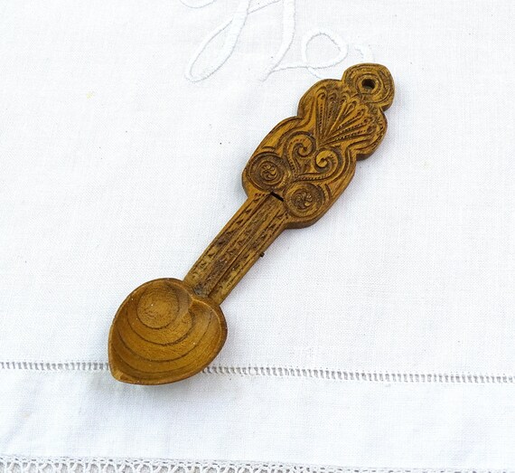 Vintage Breton Folding Wedding Spoon Hand Carved from Oak Wood with Celtic Designs, Retro Artisan Hand Made Love Spoon From Brittany France