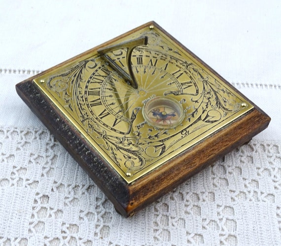 Small Vintage Reproduction Sundial and Compass with Brass Plaque and Wooden Stand, Retro Desk Office Ornamental Accessory from France