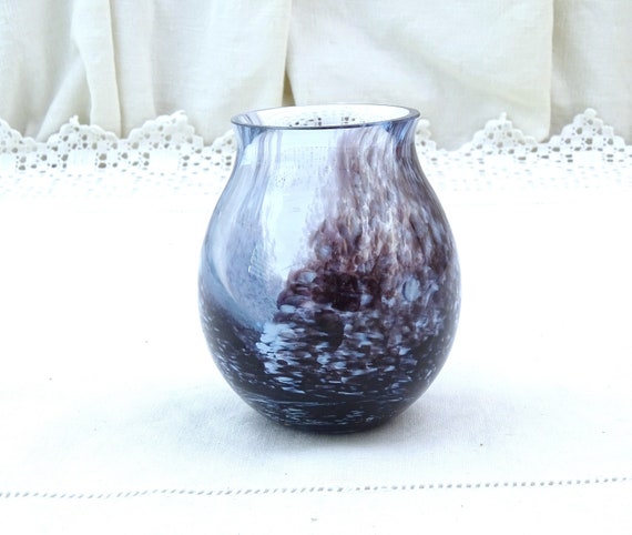 Vintage Scottish Caithness Glass Rondo or Allegro Bud Vase in Purple with White, Retro Artisan Studio Blue Encased Glassware from Scotland