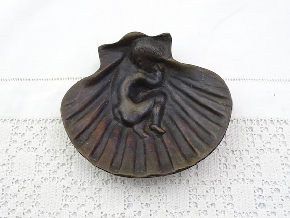 Small Antique French Bronze Sculpture Clam Shell with Sleeping Child Copy of Noel Rabier Original, Vintage Sea Side Themed Metal Figurine.