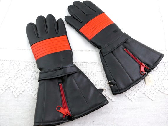 Vintage Unused 1970s 1980s Black and Red Vinyl Moped Gauntlet Gloves Size 8 1/2, Retro Motorcycle Hand Protection, French Biker Fashion
