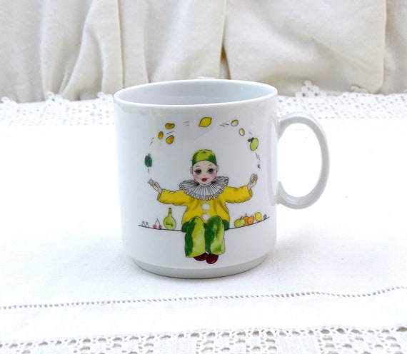 Vintage Porcelain China Pierrot 1980s Coffee Mug made by Kronester, Retro Tea Cup from West Germany Small Cute Clown in Green and Yellow