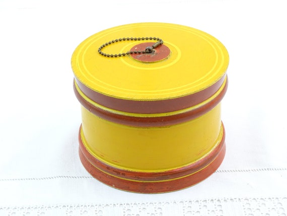 Antique French Round Painted Turned Wooden Box with Chain in Bright Yellow and Dark Red, Vintage Curio Jewelry Country Container from France